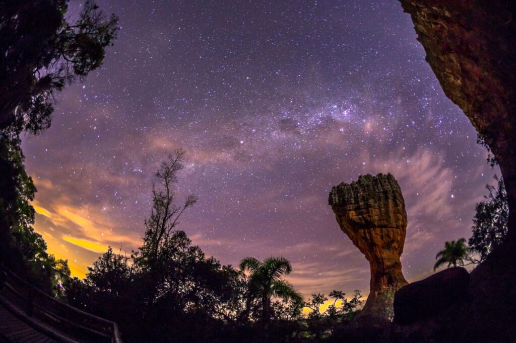 Passeio noturno parque vila velha, em Ponta Grossa, no Paraná. Foto Divulgação. H44 Horizonte.